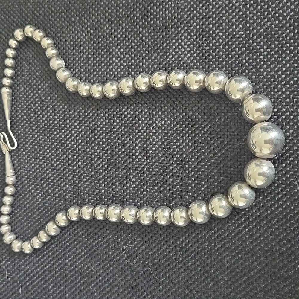 Vintage Sterling Silver Graduated Bead Necklace